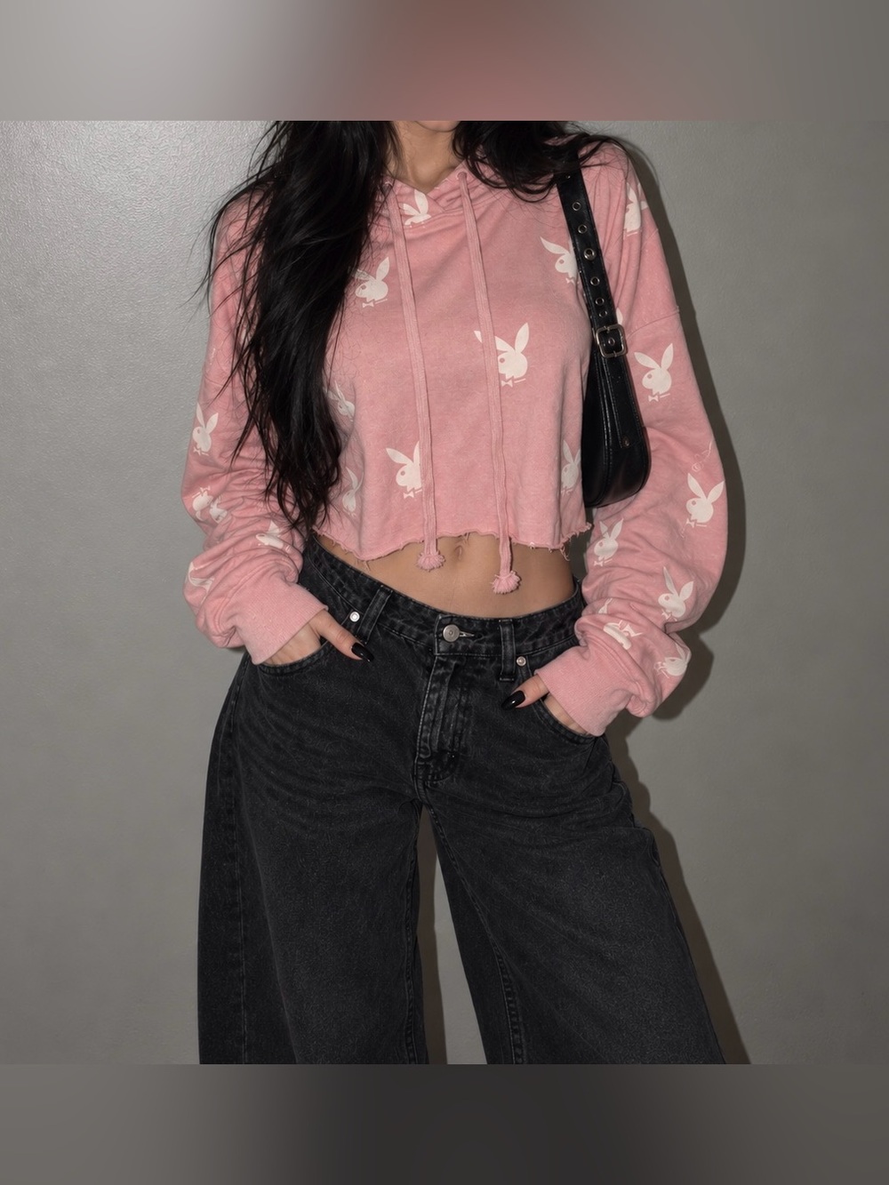 PLAYBOY Logo Soft Pink Cropped Hoodie Essential Stylish Pullover - Women
